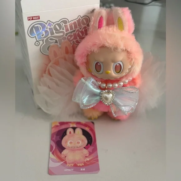 Labubu Plush Pop Mart's The BIG ENERGY series in custom outfit NIB ~ “LOYALTY” - Picture 9 of 13